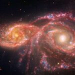 Yeux cosmiques : Hubble et James-Webb…